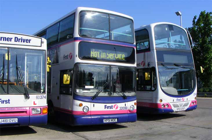 First Leicester Volvo B7TL Alexander ALX400 32099 & Wright Eclipse Gemini 32640